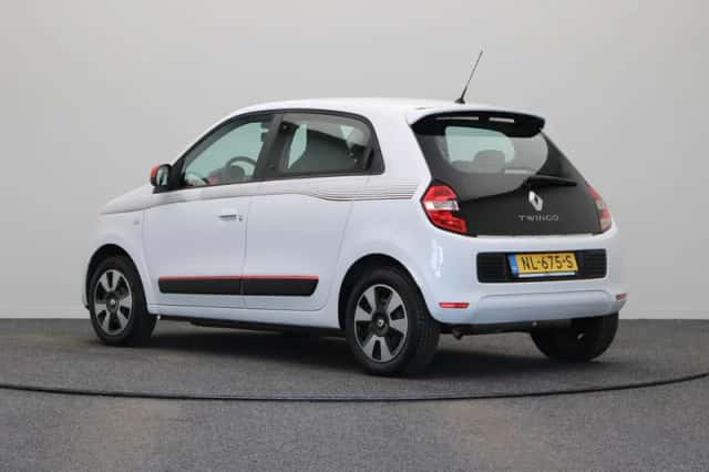 Renault Twingo (2017) thumbnail 2