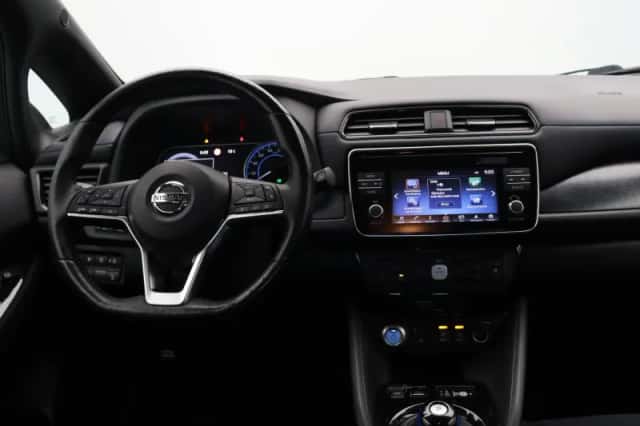Nissan Leaf (2019) thumbnail 5