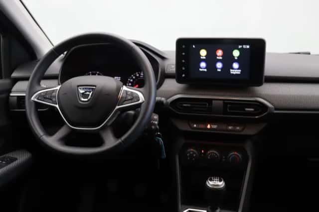 Dacia Sandero (2021) thumbnail 4