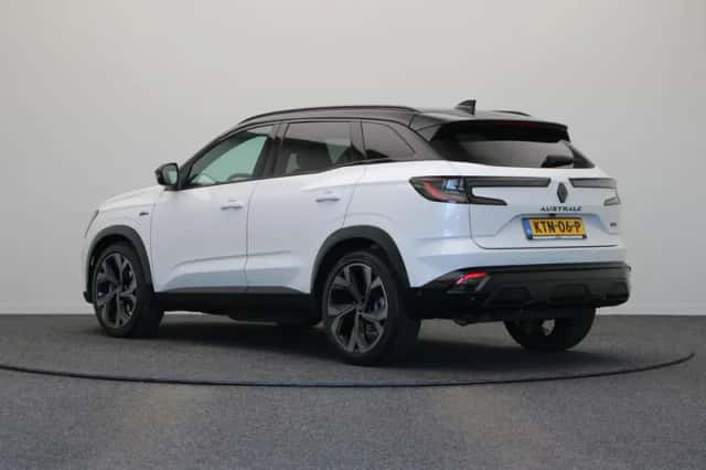 Renault Austral (2025) thumbnail 2