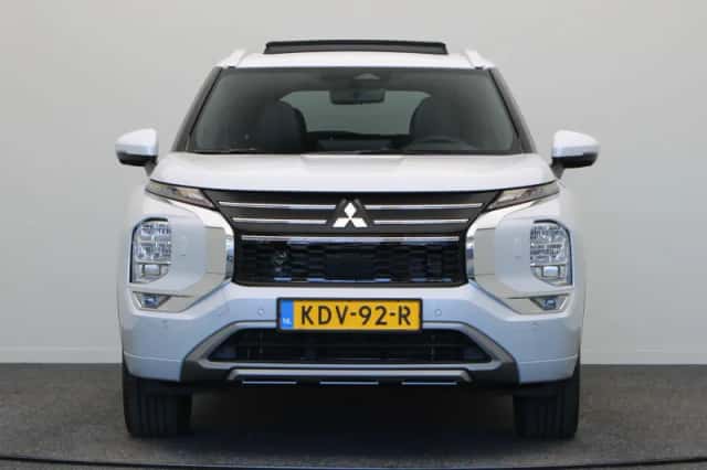 Mitsubishi Outlander (2026) thumbnail 5