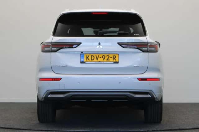 Mitsubishi Outlander (2026) thumbnail 6
