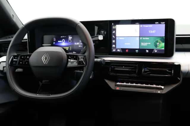 Renault 5 (2026) thumbnail 3