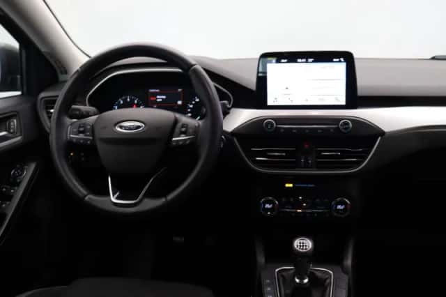 Ford Focus (2019) thumbnail 4