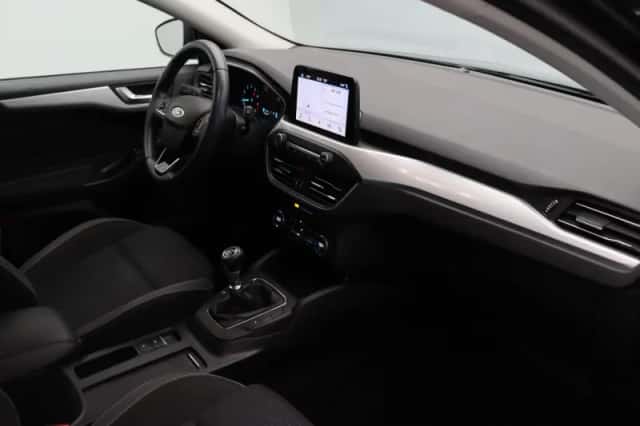 Ford Focus (2019) thumbnail 5