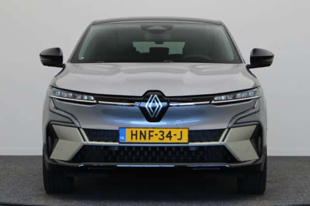 Renault Mégane E-Tech (2025) thumbnail 6