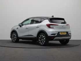 Renault Captur (2024) thumbnail 2