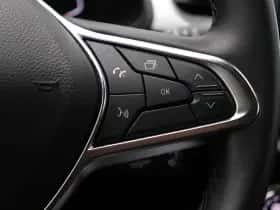 Renault Captur (2024) thumbnail 22