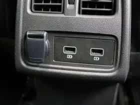Renault Captur (2024) thumbnail 4