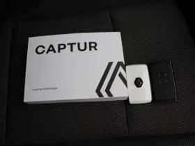 Renault Captur (2024) thumbnail 43