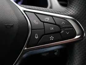 Renault Captur (2024) thumbnail 12