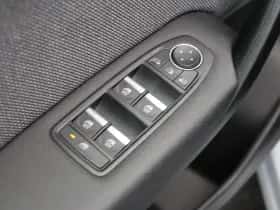 Renault Captur (2024) thumbnail 43