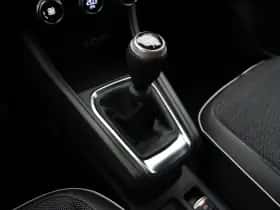 Renault Captur (2024) thumbnail 29