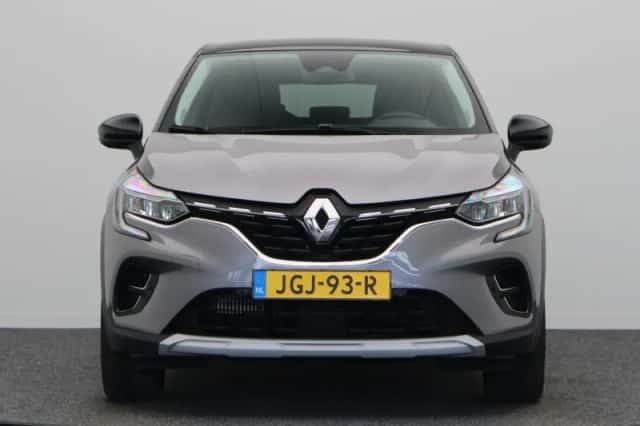 Renault Captur (2024) thumbnail 6
