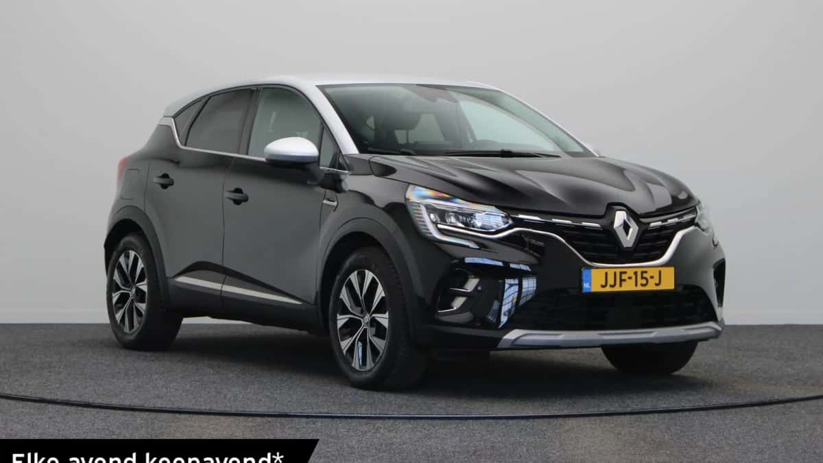 Renault Captur (2024) — foto 1