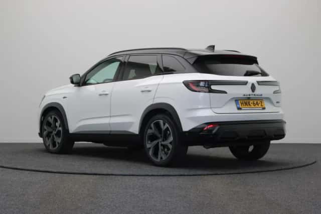 Renault Austral (2025) thumbnail 2