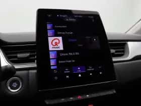 Renault Captur (2024) thumbnail 23
