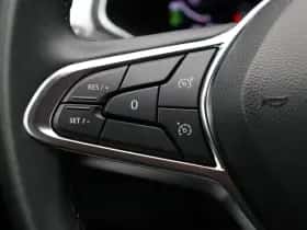 Renault Captur (2024) thumbnail 45