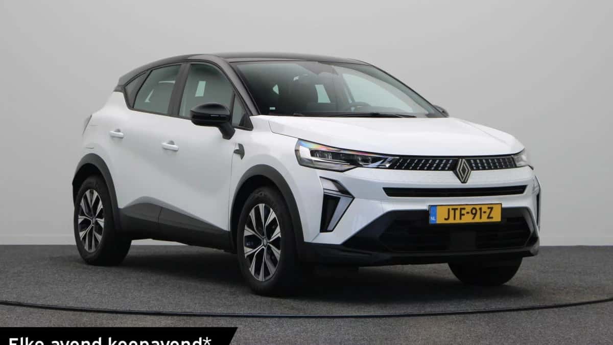 Renault Captur (2024) — foto 1