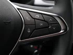 Renault Captur (2024) thumbnail 21