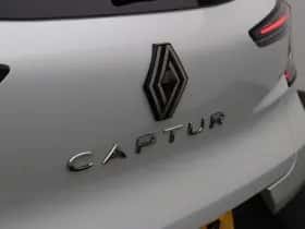 Renault Captur (2024) thumbnail 37