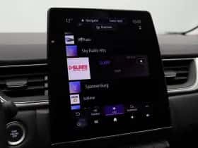 Renault Captur (2024) thumbnail 35