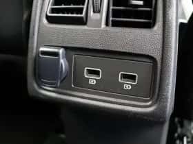 Renault Captur (2023) thumbnail 4