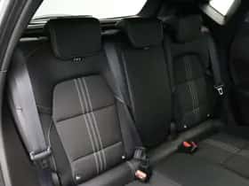 Renault Captur (2023) thumbnail 9