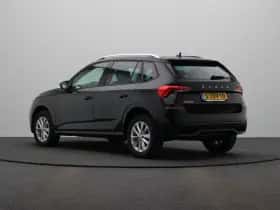 Škoda Kamiq (2023) thumbnail 2