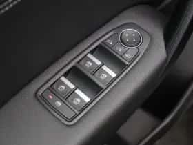Renault Captur (2024) thumbnail 18