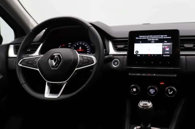 Renault Captur (2024) thumbnail 5