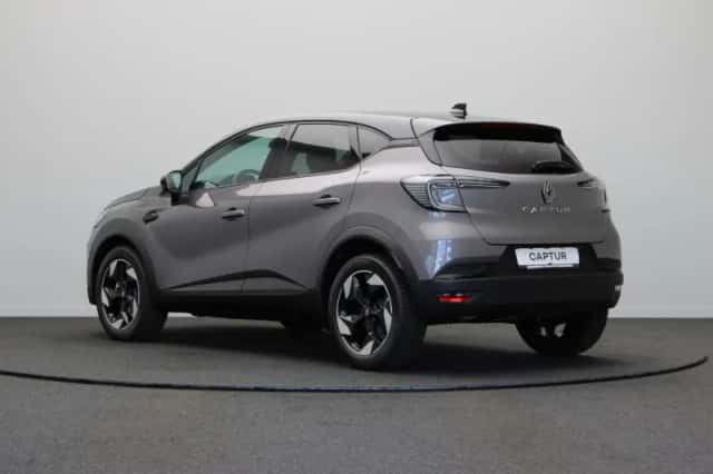 Renault Captur (2026) thumbnail 2