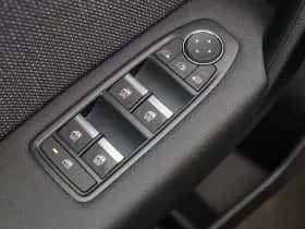 Renault Captur (2026) thumbnail 12