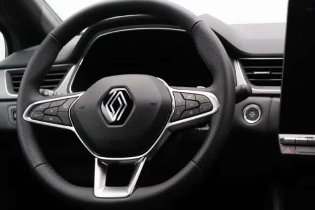 Renault Captur (2026) thumbnail 3