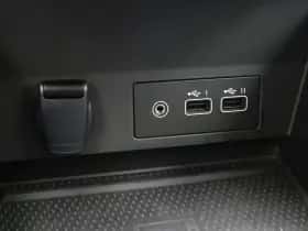 Renault Captur (2023) thumbnail 16