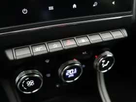 Renault Captur (2024) thumbnail 32