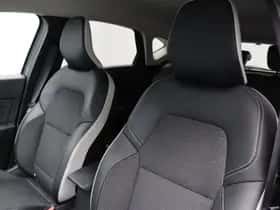 Renault Captur (2024) thumbnail 40