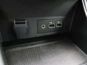 Renault Captur (2023) thumbnail 32