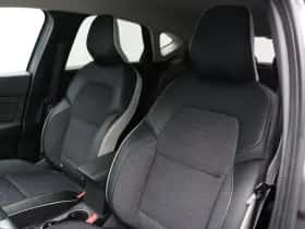Renault Captur (2023) thumbnail 41