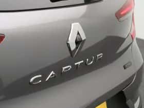 Renault Captur (2023) thumbnail 43