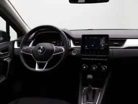 Renault Captur (2023) thumbnail 6