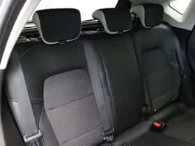 Renault Captur (2024) thumbnail 9