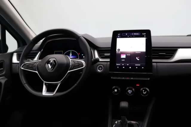 Renault Captur (2024) thumbnail 4
