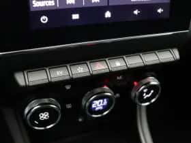 Renault Captur (2024) thumbnail 31
