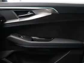 Renault Austral (2024) thumbnail 42