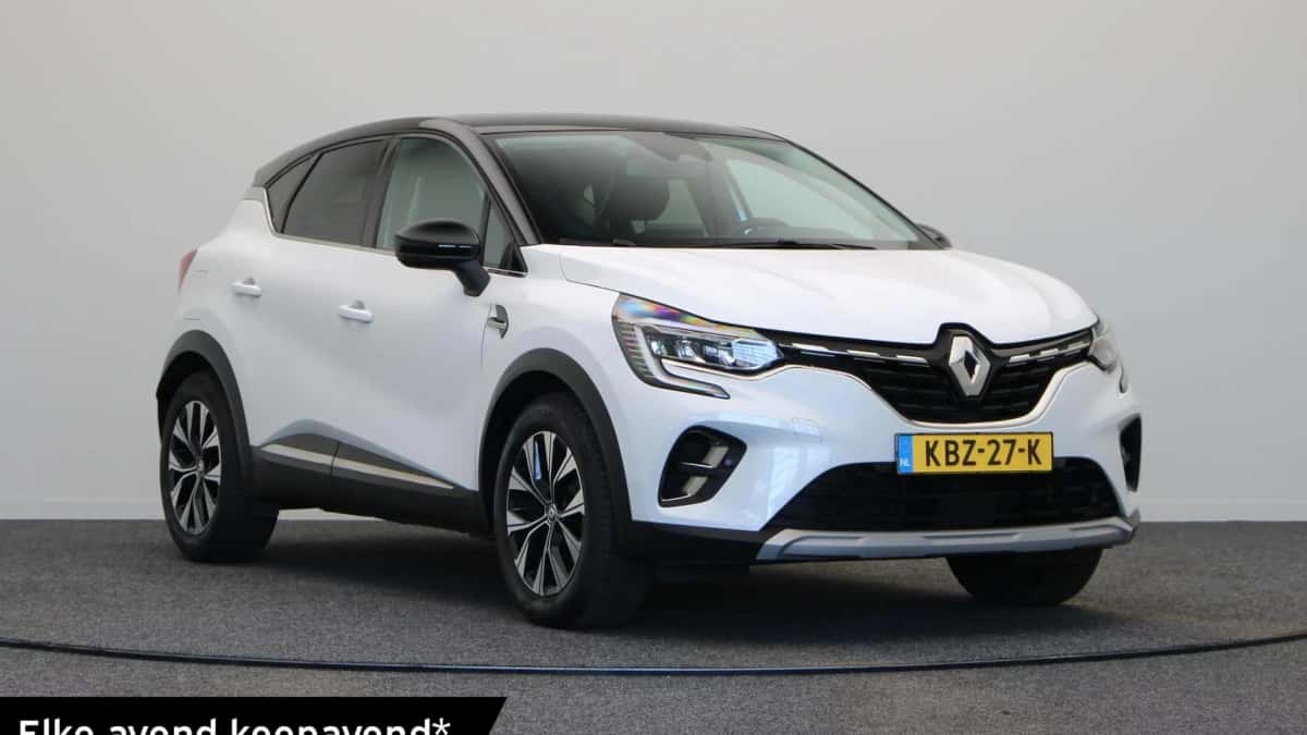 Renault Captur (2024) — foto 1