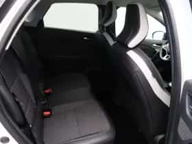 Renault Captur (2024) thumbnail 8