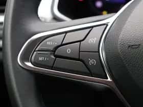 Renault Captur (2024) thumbnail 20