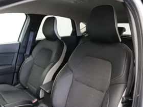 Renault Captur (2024) thumbnail 39