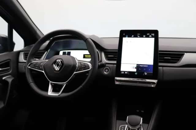Renault Captur (2025) thumbnail 5